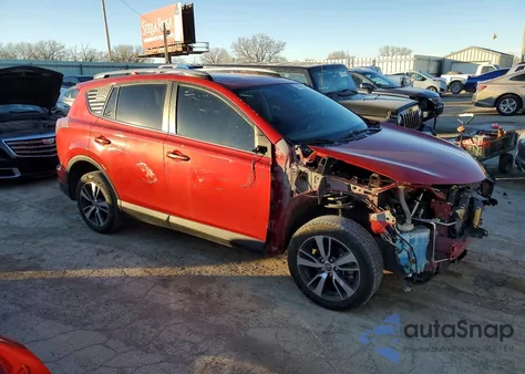 2017 Toyota Rav4 Xle z USA, uszkodzony, nr VIN JTMRFREV6HJ133446